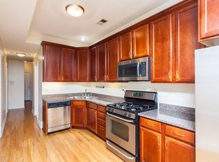 839 N Marshfield Ave #1F, Chicago, IL 60622