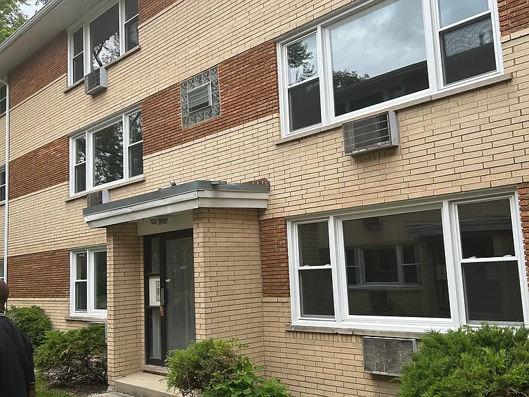 14141 S School St — Photo 5