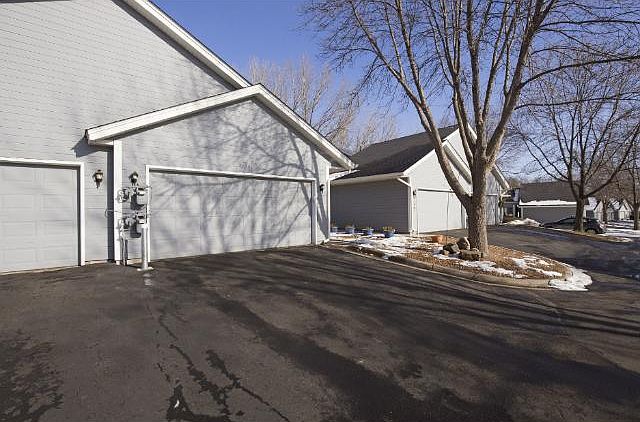 1st image of 2710 River Woods Ln