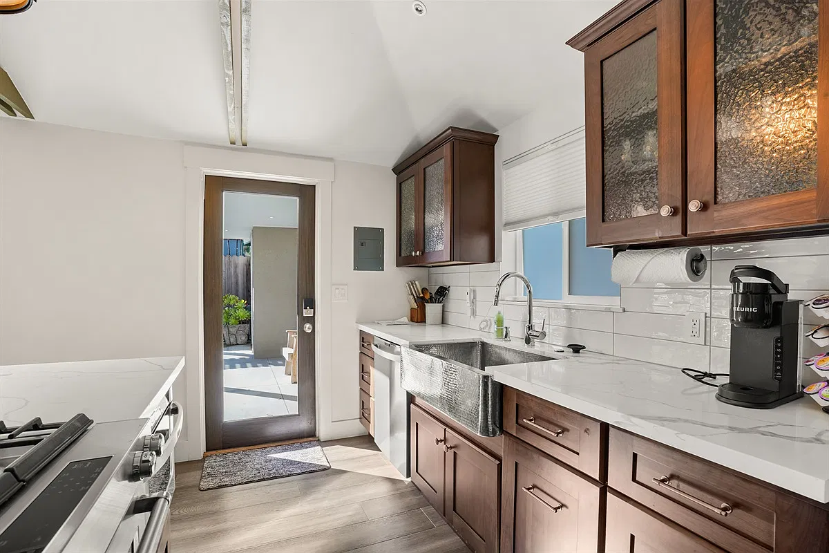 1 bed, 680 sqft, $3,600 — Photo 4