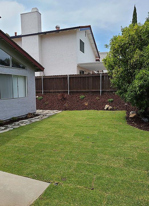 1st image of 8074 Hillandale Dr