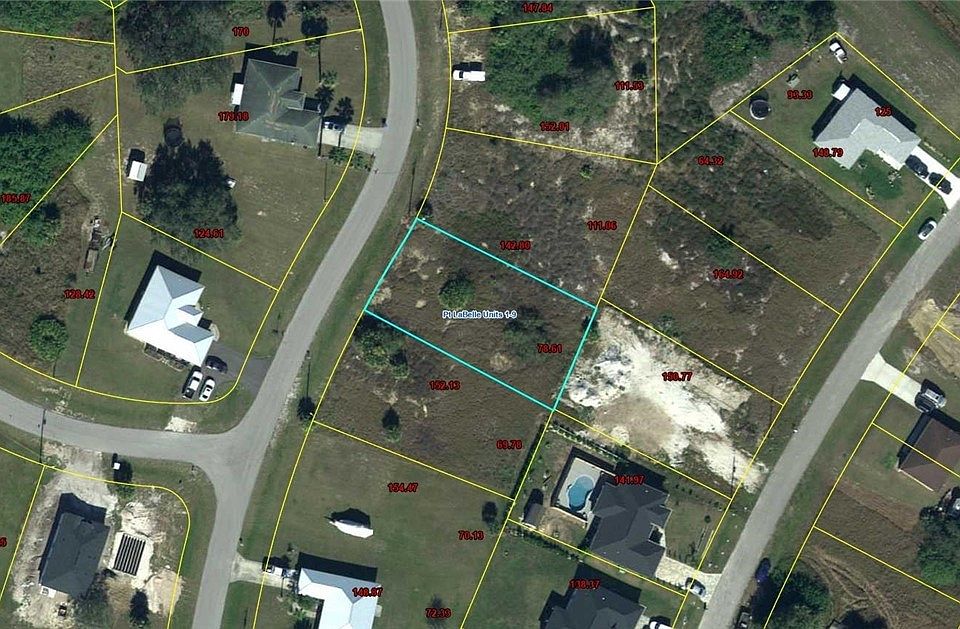 2nd image of 3021 S Lakewood Rd