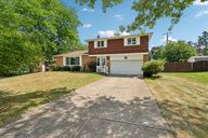 Green Valley Dr-S2507-002.jpg