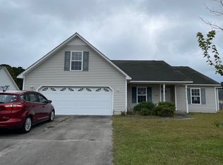 1416 Scotch Pine Ct, Havelock, NC 28532