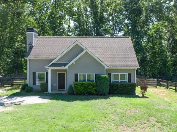 1938 Highway 9 N, Dawsonville, GA 30534