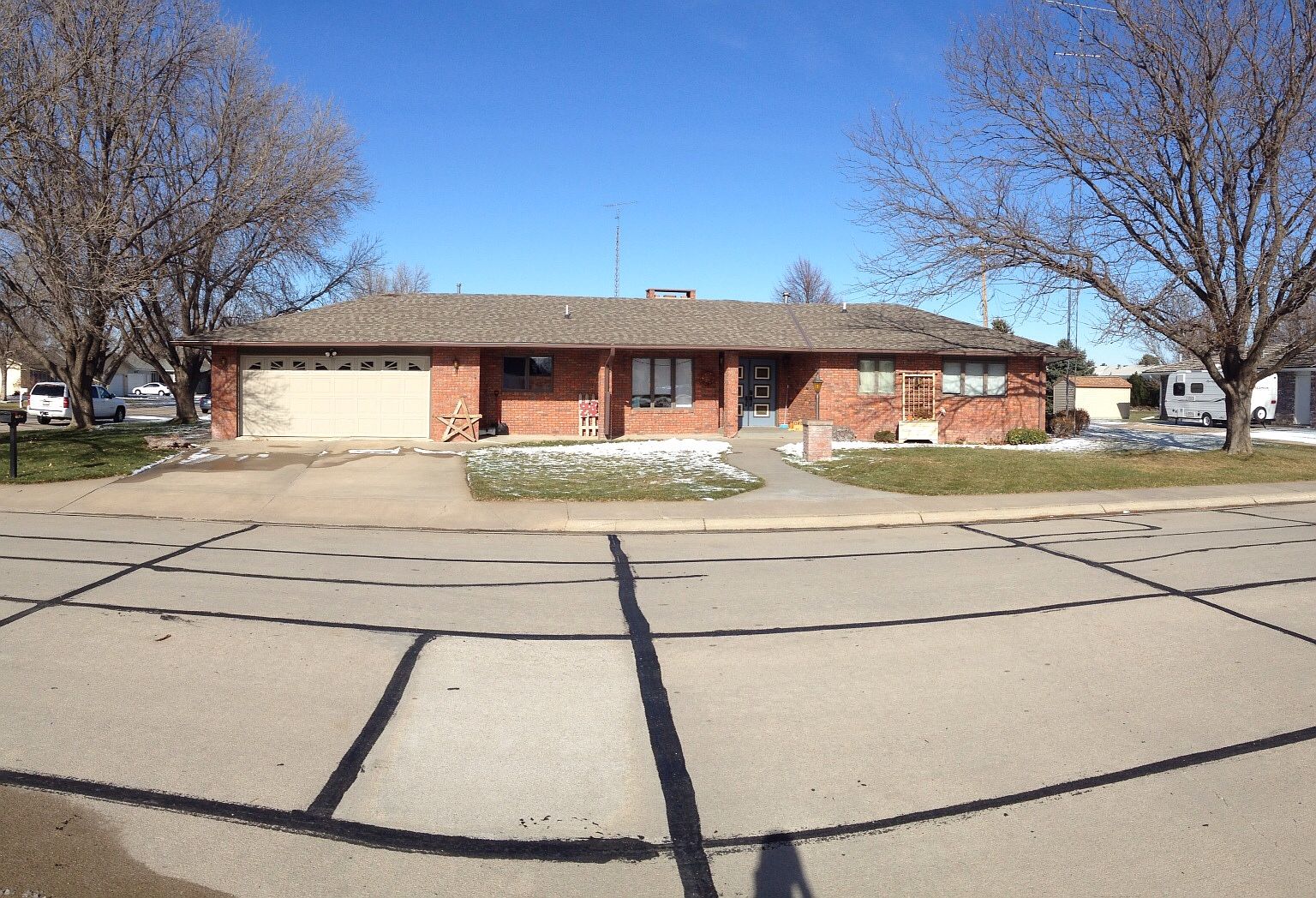 602 E 18th St, Cozad, NE 69130 Zillow