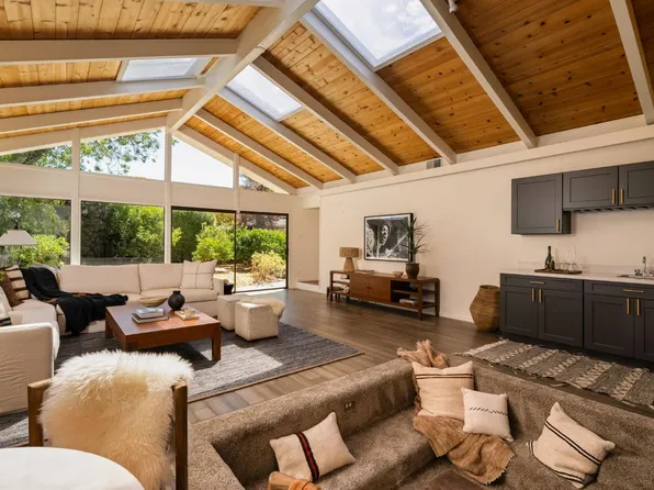 9 Sherwood Court, Kentfield, CA 94904