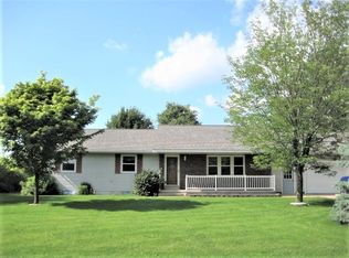3211 Mirage Cir, Plover, WI 54467