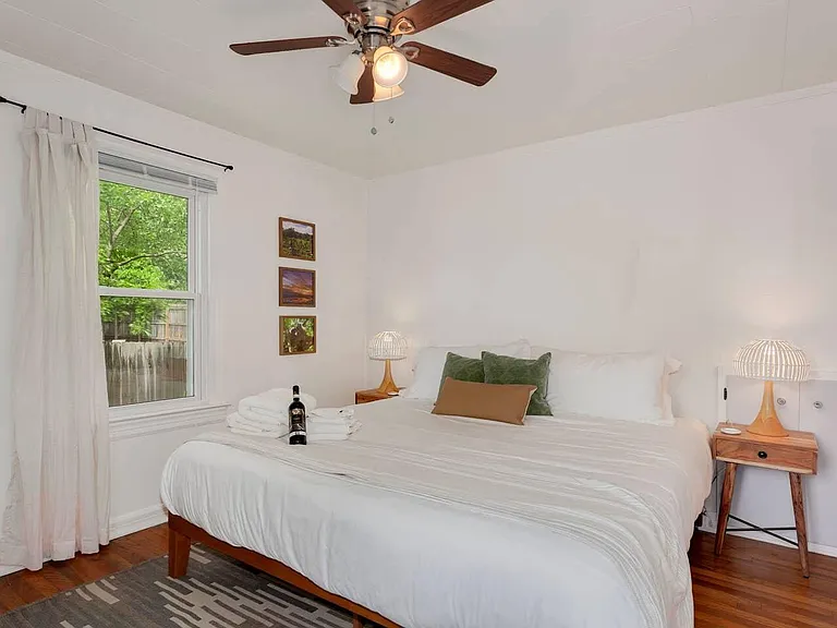 258 W Miller St — Photo 14