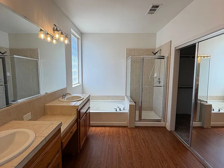 118 Emerald Isle Way — Photo 29