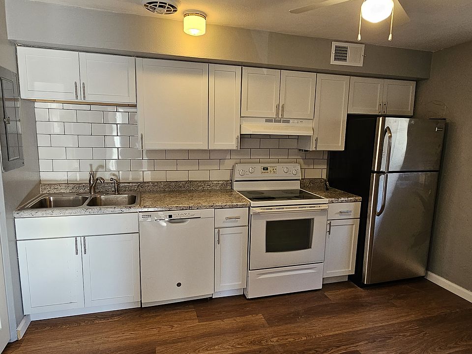 1st image of 23 Plainview Ave