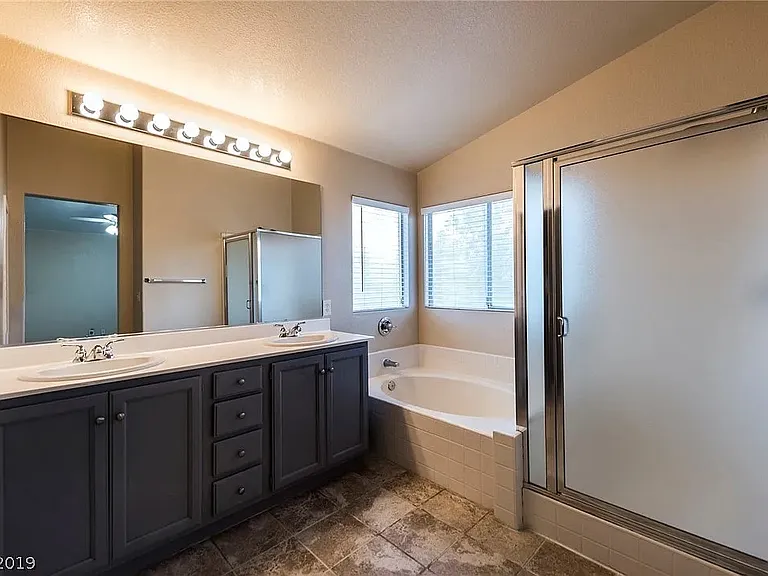 5922 Red Dawn St — Photo 6