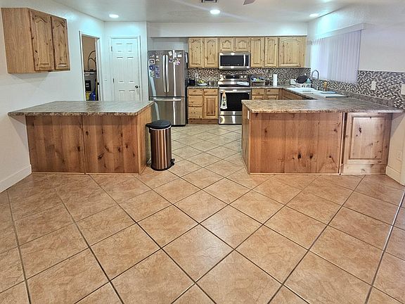 4th image of 17417 N 29th Avenue