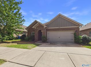 8207 Stone Mill Dr NW #8207, Huntsville, AL 35806