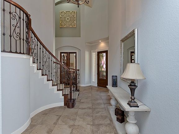 4th image of 21103 Redcrest Manor Dr