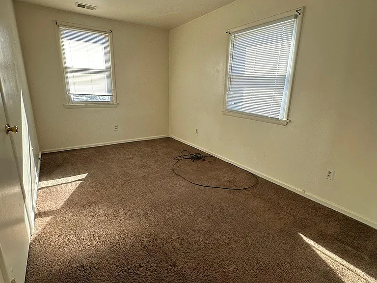 219 N Broom St #3 — Photo 5