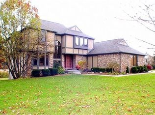 4651 Brookwood Meadows Dr, Brighton, MI