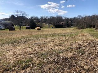 Deer Creek Dr, Mount Pleasant, PA 15666