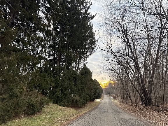 5th image of 2151 Carmont Ave NW