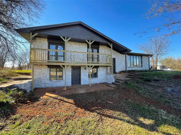 1112 High St, Ninnekah, OK 73067