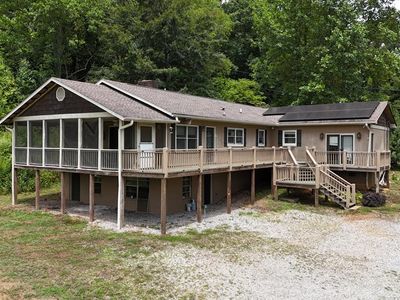 201 Potts Branch Rd, Franklin, NC, 28734
