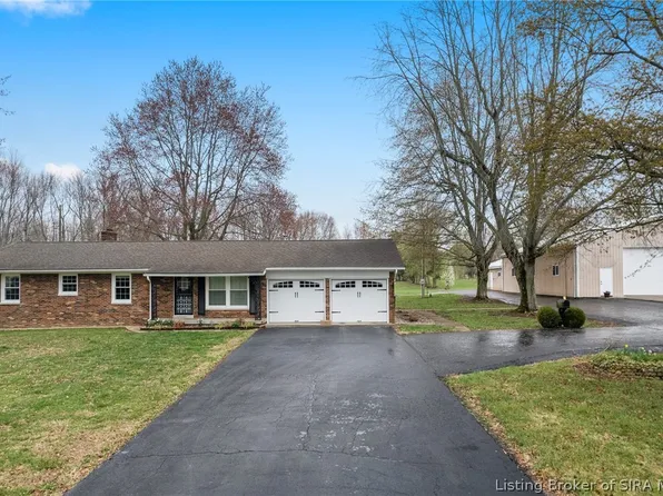 1374 N Boatman Road, Scottsburg, IN 47170