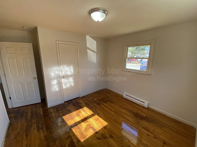 209 Hamilton St #B — Photo 18
