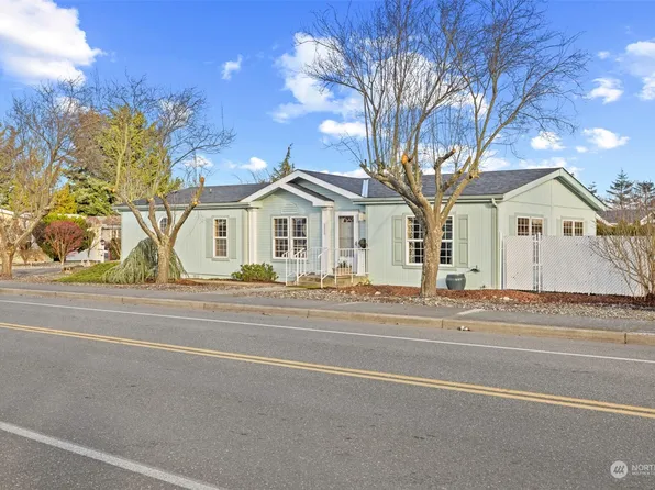 632 N 7th Avenue, Sequim, WA 98382