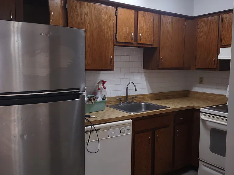 517 Gia Cir #B — Photo 6