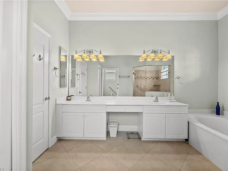 8906 Lely Island Cir — Photo 29