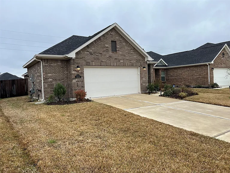 31634 Eldorado Ln — Photo 2