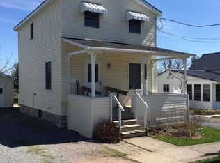 27414 Washington St, Chaumont, NY 13622