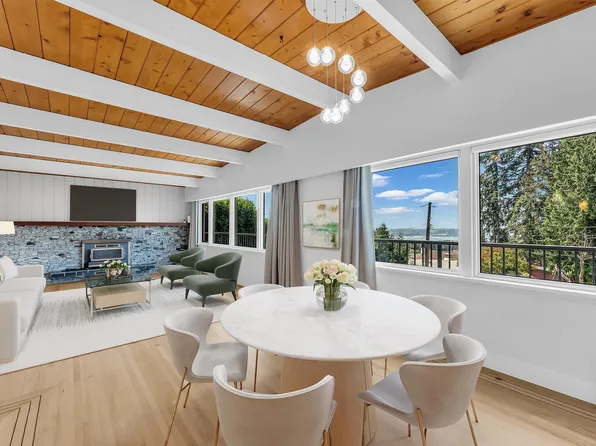 472 Crestwood Ave, North Vancouver, BC V7N 3C3