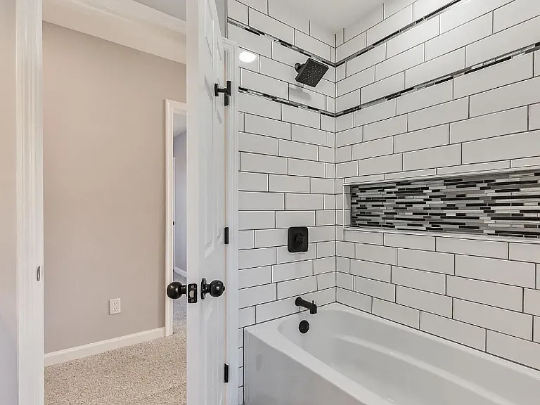 1307 Grant Ave — Photo 18
