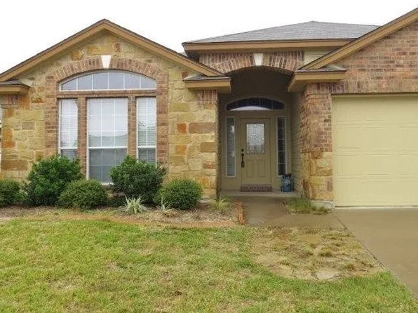 10104 Parker Springs Dr, Waco, TX 76708