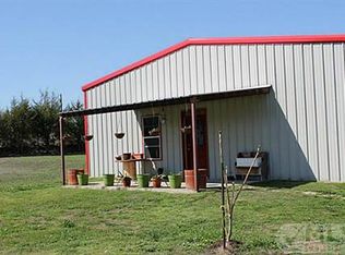 646 County Road 4545, Trenton, TX 75490