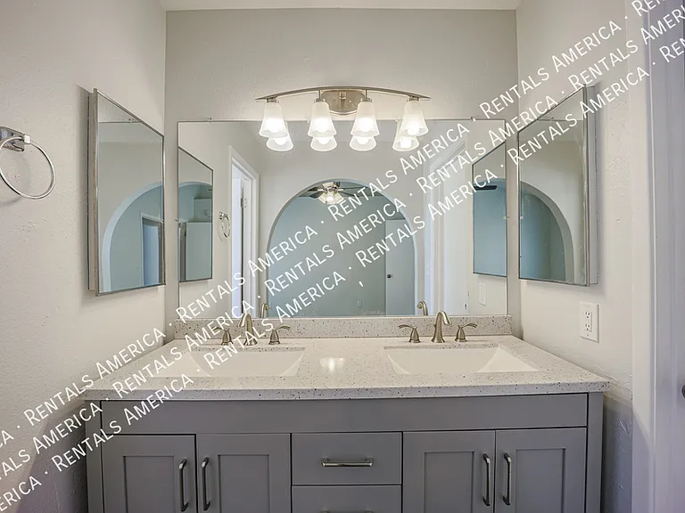 1055 N Recker Rd #1018 — Photo 16