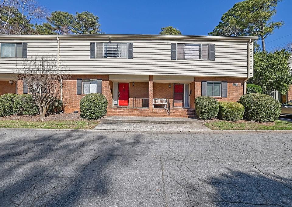 1st image of 3312 Northcrest Rd APT C