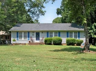 808 S Sellars Mill Rd, Burlington, NC 27217