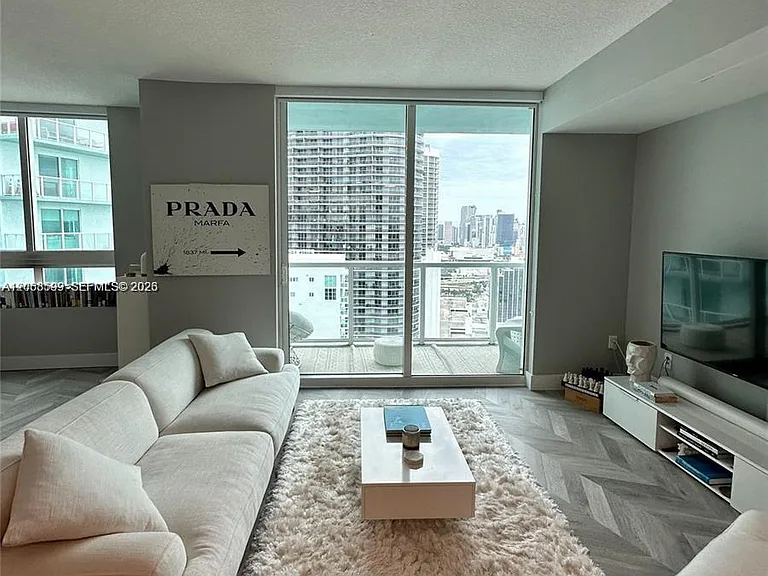 1900 N Bayshore Dr #3919 — Photo 5