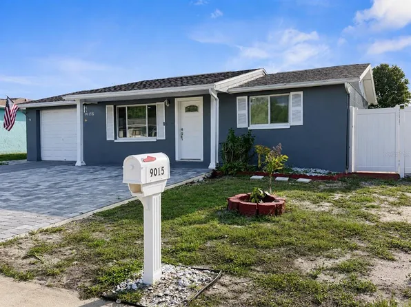 9015 Prosperity Ln, Port Richey, FL 34668