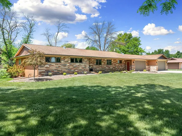 706 23rd St SW, Austin, MN 55912