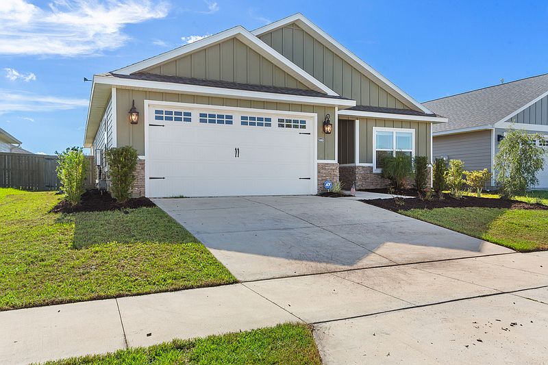 1st image of 1689 SW 71st Cir