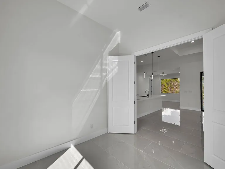 14020 Chesswood Ln — Photo 24