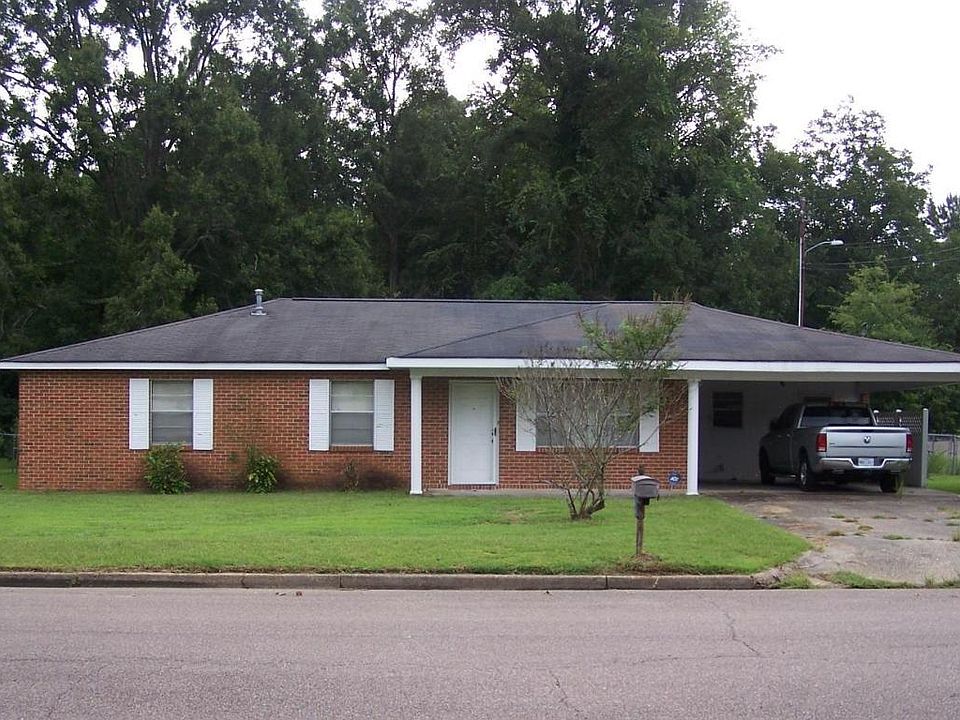 1st image of 1019 Pinehurst Dr
