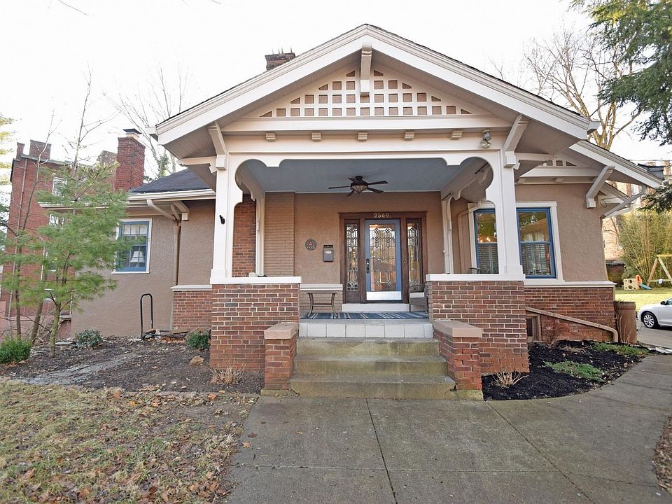 1st image of 2569 Villa Ln
