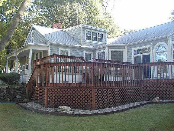 2 level Deck approx. 600+ sq.ft.