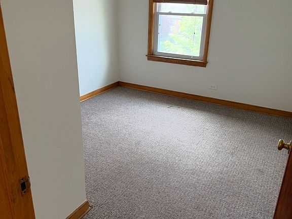 4th image of 1809 E 31st St APT 2E