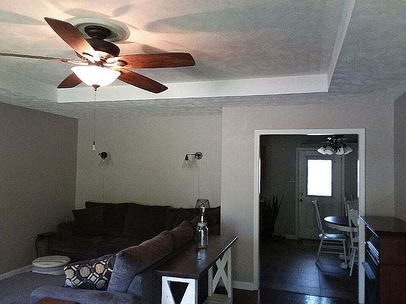 5th image of 2895 Clifton Dr