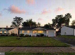 262 Barbara Ln, Warminster, PA 18974